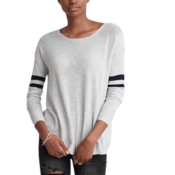 American Eagle Outfitters Sweaters - American Eagle Outfitters Soft Knit Sweater Striped Sleeve Gray Small